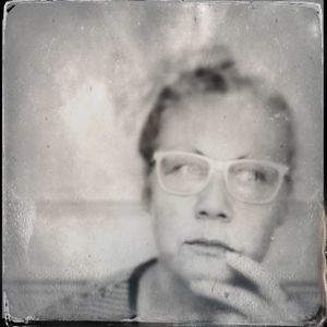 Meet your Posher, Evangeline Cottage.